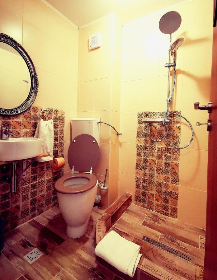 Hypnotique Hotel Navodari Ngoại thất bức ảnh