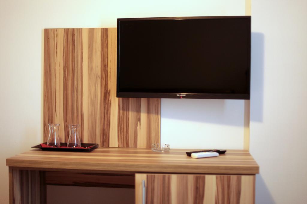 Hypnotique Hotel Navodari Ngoại thất bức ảnh