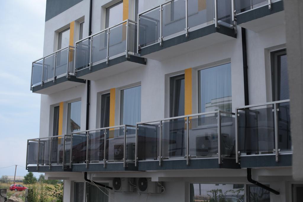 Hypnotique Hotel Navodari Ngoại thất bức ảnh